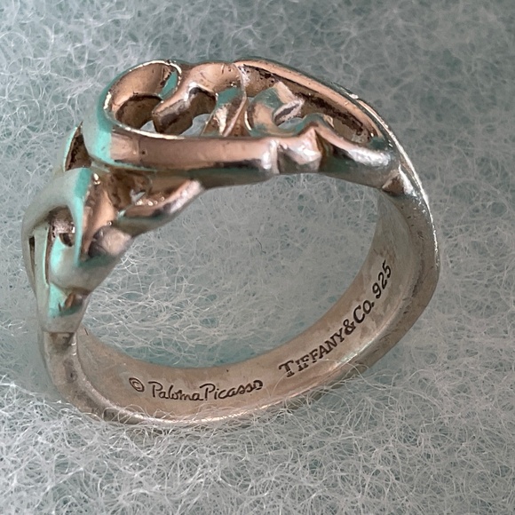 Tiffany & Co. Paloma Picasso Triple Heart Sterling Silver Ring - Picture 7 of 7